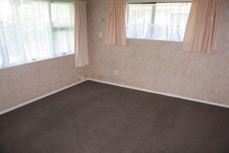 Photo of property in 1 Olympic Court, Palmerston North, 4410