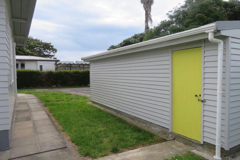 Photo of property in 1/36 Blanes Road, Weymouth, Auckland, 2103