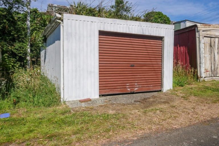 Photo of property in 34 Island Terrace, Port Chalmers, 9023