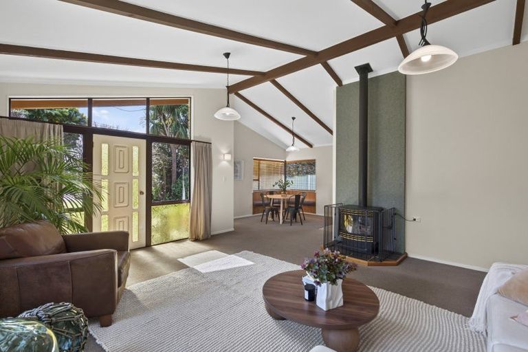 Photo of property in 35 Old South Road, Okato, 4335