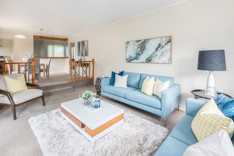 Photo of property in 1/95 Botany Road, Botany Downs, Auckland, 2010