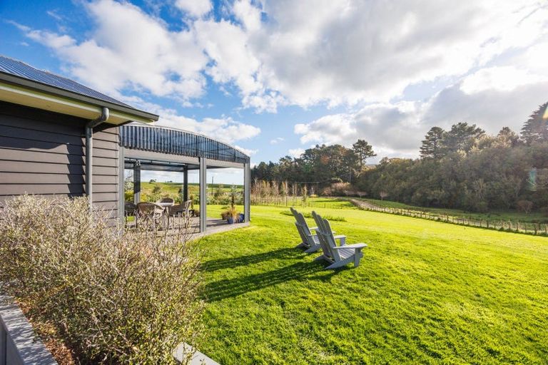 Photo of property in 147 Albert Road, Tokomaru, Palmerston North, 4474