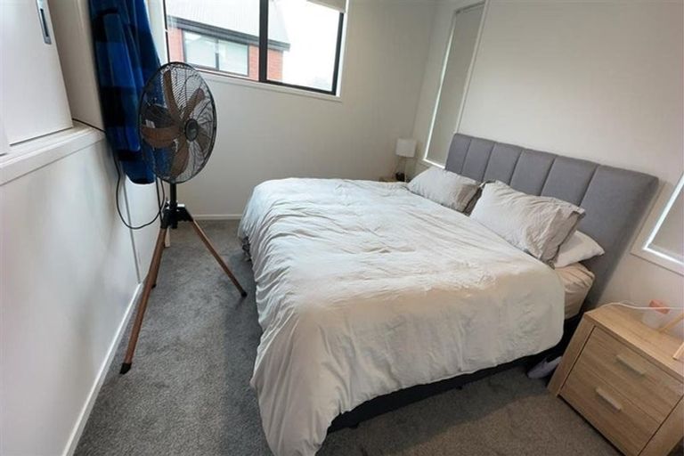 Photo of property in 1/79 Taikata Road, Te Atatu Peninsula, Auckland, 0610