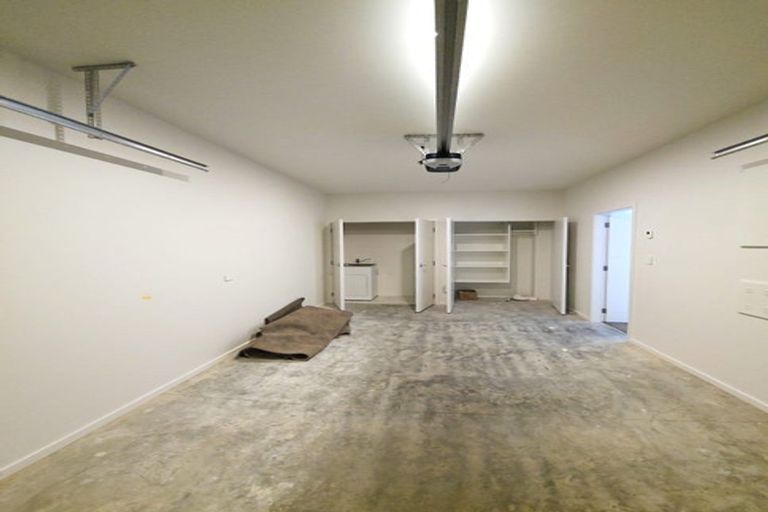 Photo of property in 81 Hokioi Drive, Kenepuru, Porirua, 5022