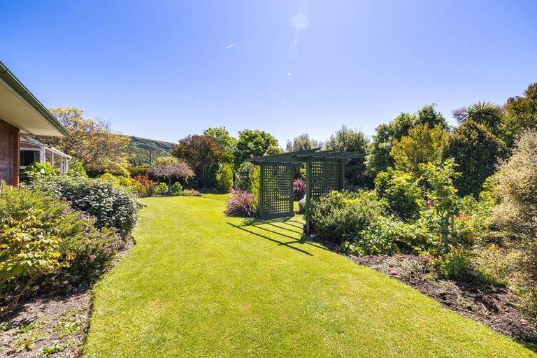 Photo of property in 15 Horotane Valley Road, Heathcote Valley, Christchurch, 8022