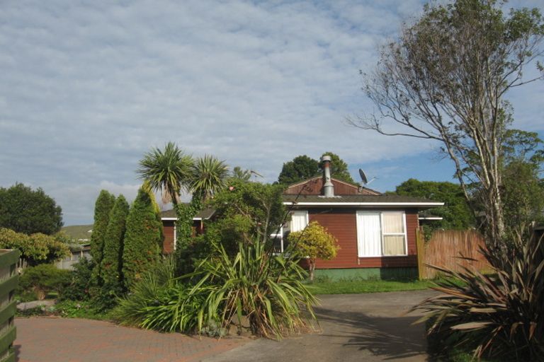 Photo of property in 55 Cascades Road, Pakuranga Heights, Auckland, 2010
