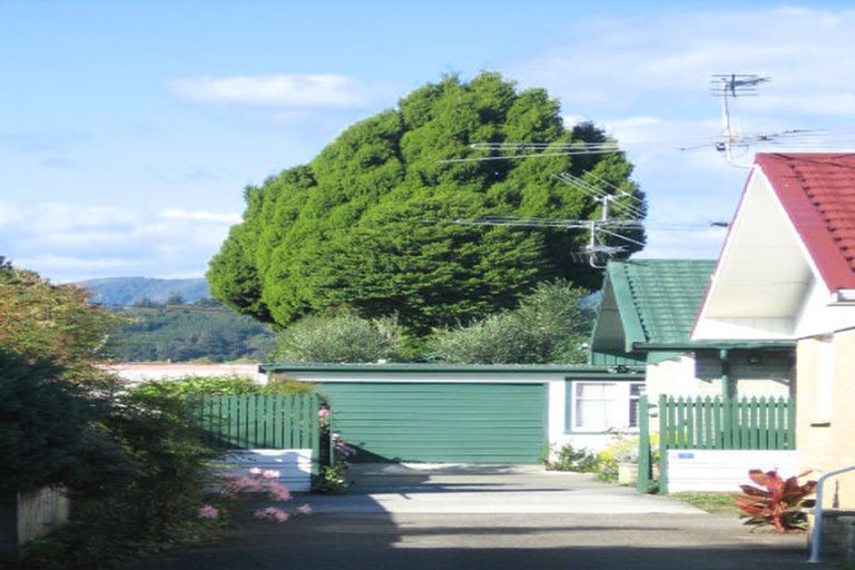 Photo of property in 4/6 Hay Street, Ebdentown, Upper Hutt, 5018