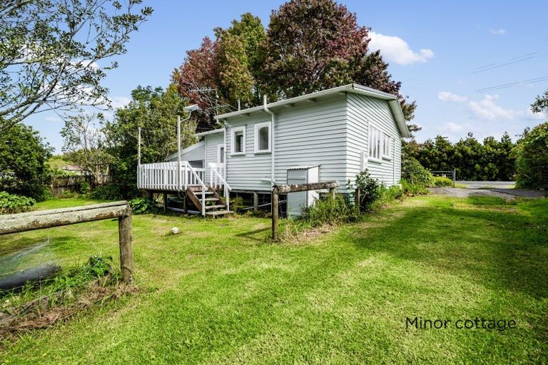 Photo of property in 151 Taupaki Road, Taupaki, Henderson, 0782