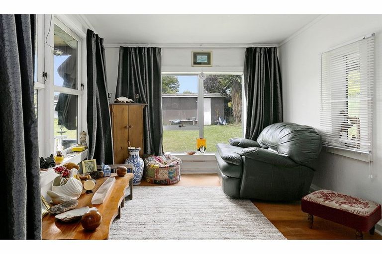 Photo of property in 37 Te Rangitautahanga Road, Turangi, 3334
