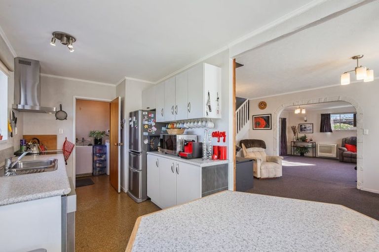 Photo of property in 25 Burnett Street, Oxford, 7430