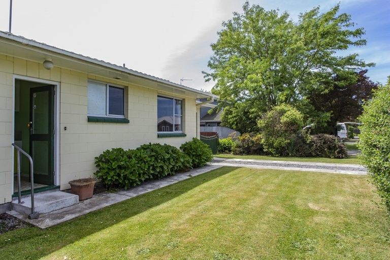 Photo of property in 8b Earnley Street, Rangiora, 7400