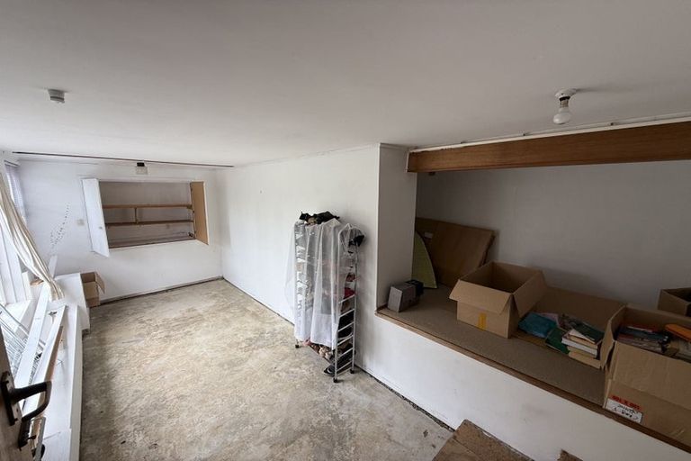 Photo of property in 30 Glendhu Road, Bayview, Auckland, 0629