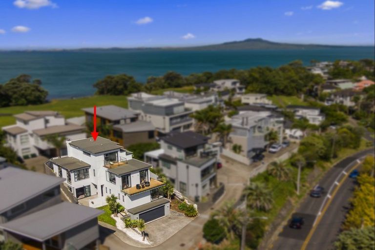 Photo of property in 133 Beach Road, Castor Bay, Auckland, 0620