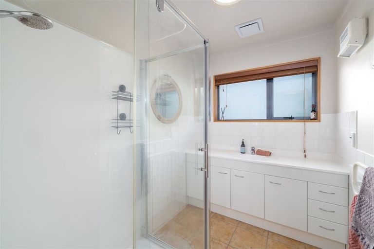 Photo of property in 12 Lucknow Place, Cashmere, Christchurch, 8022