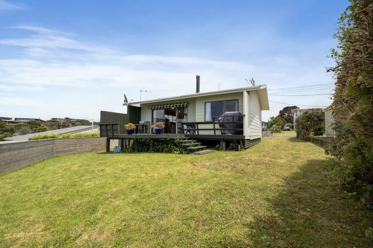 Photo of property in 4 Wintle Street, Mangawhai Heads, Mangawhai, 0505