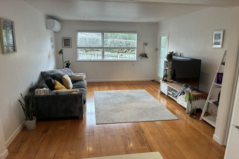 Photo of property in 19 Church Street, Northcote Point, Auckland, 0627