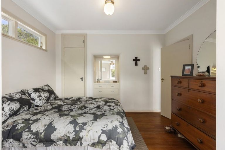 Photo of property in 15 Pelorous Street, Paparangi, Wellington, 6037