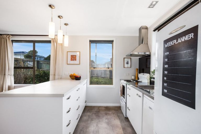 Photo of property in 111 Waiuta Street, Titahi Bay, Porirua, 5022