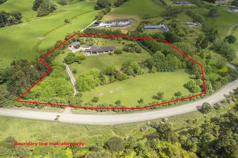 Photo of property in 257 Upper Waiwera Road, Puhoi, Silverdale, 0994
