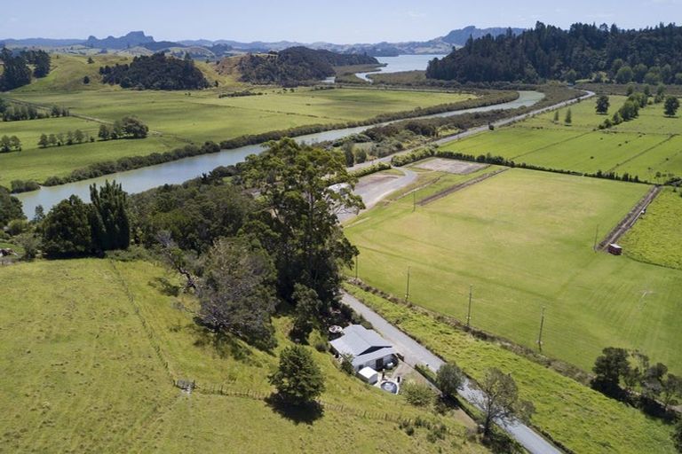 Photo of property in 18 Waikoura Road, Kaeo, 0478