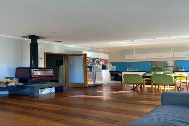 Photo of property in 25 Liverpool Street, Takaro, Palmerston North, 4412