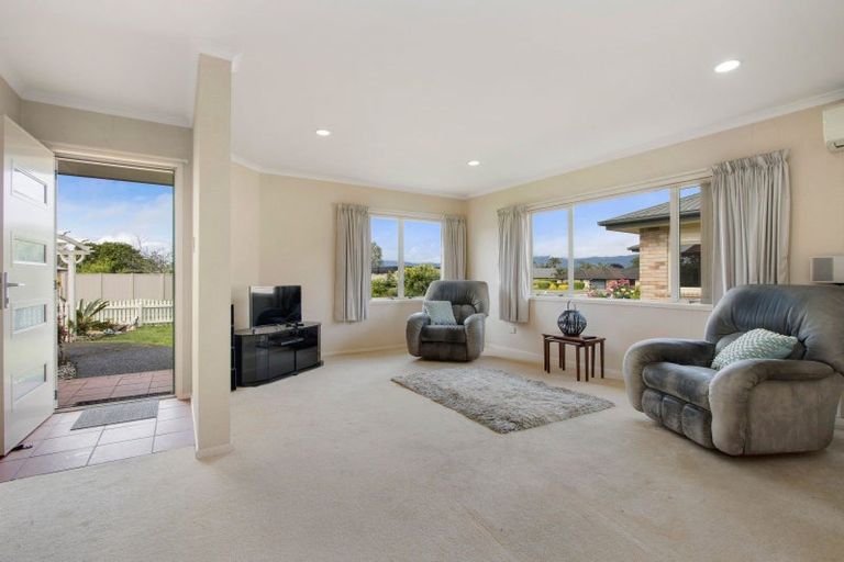 Photo of property in 3 Fencourt Crescent, Katikati, 3129