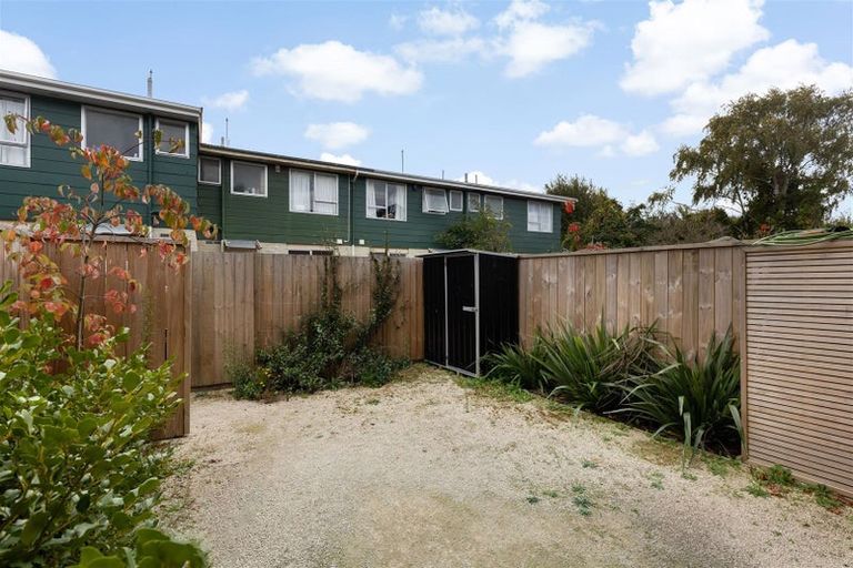 Photo of property in 3/25 Hargest Crescent, Sydenham, Christchurch, 8023