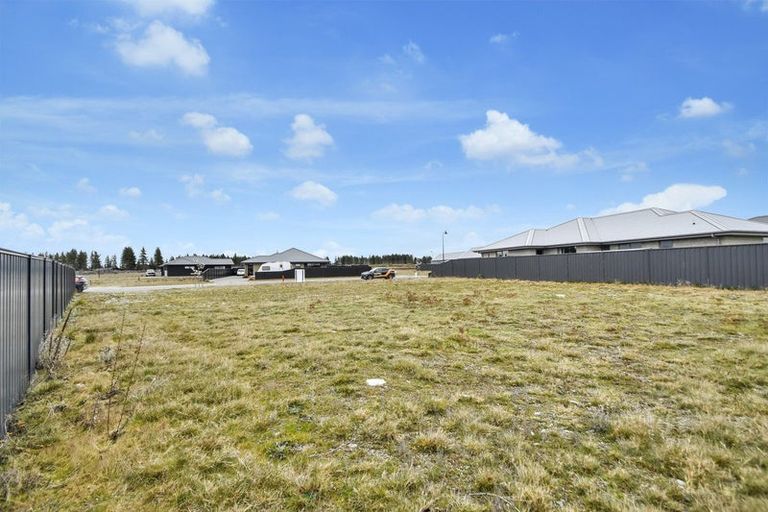 Photo of property in 73 Lakeland Avenue, Twizel, 7901