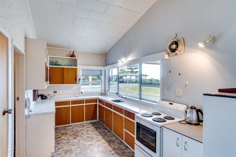 Photo of property in 1 Ferguson Street, Bay View, Napier, 4104