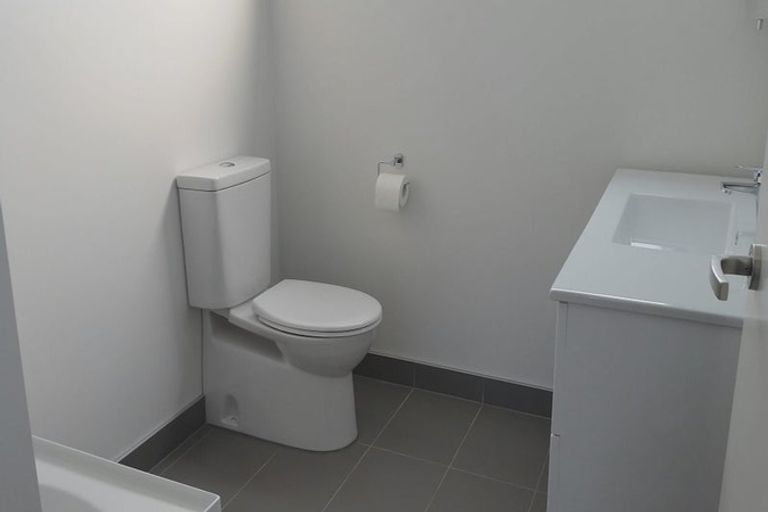 Photo of property in 1/74 Derwent Street, Island Bay, Wellington, 6023