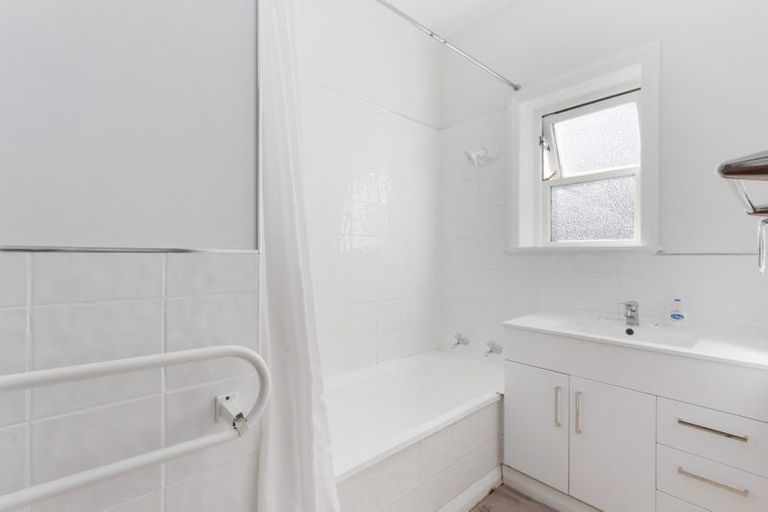 Photo of property in 412 Akina Street, Akina, Hastings, 4122