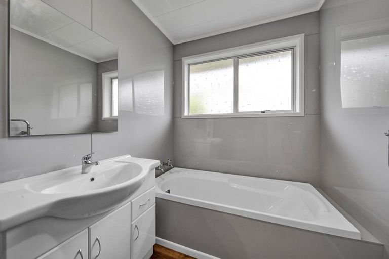 Photo of property in 5 Ulysses Street, Stratford, 4332