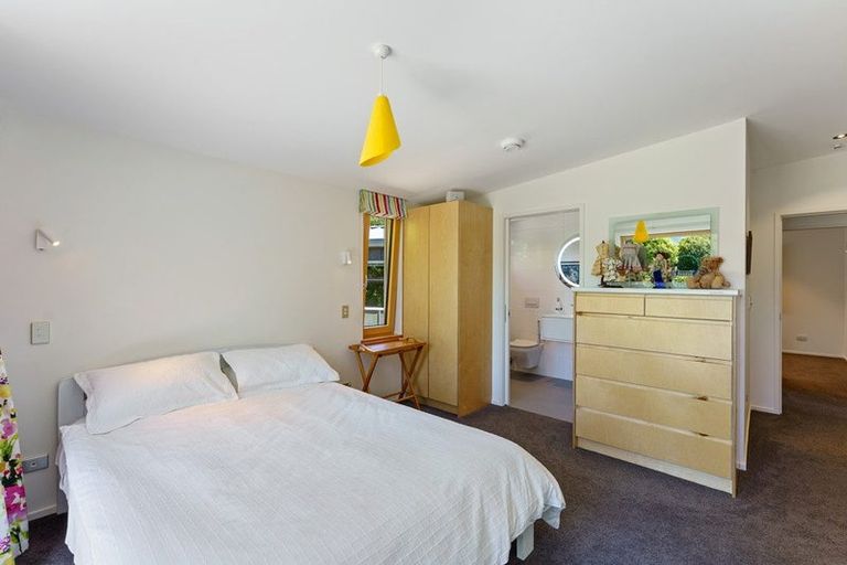 Photo of property in 3 Bressay Way, Waikanae, 5036