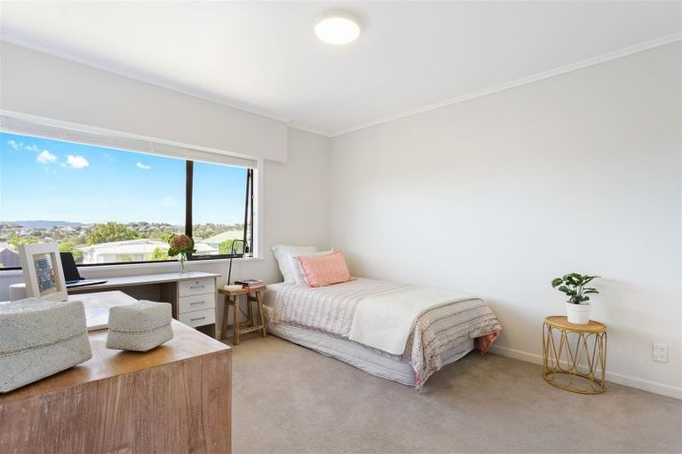 Photo of property in 21a Alexander Street, Cockle Bay, Auckland, 2014