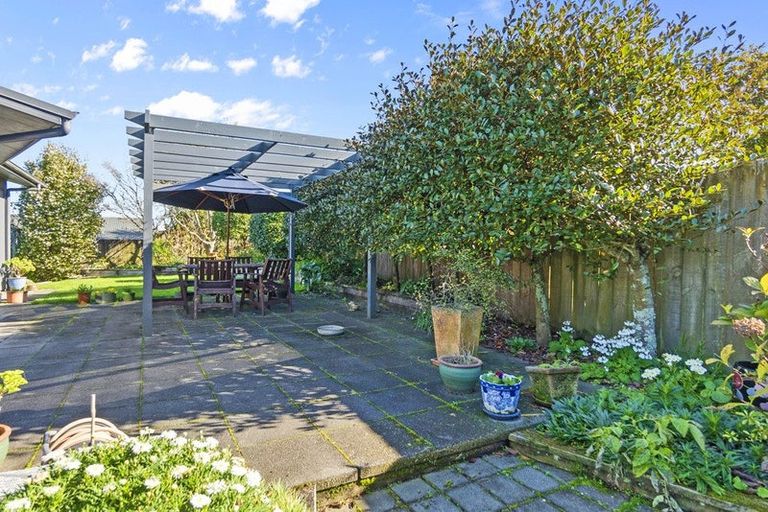 Photo of property in 56 Cairns Crescent, Rototuna, Hamilton, 3210