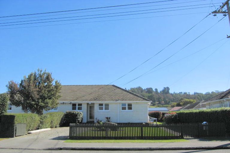 Photo of property in 16-16a Pembroke Street, Oamaru North, Oamaru, 9400