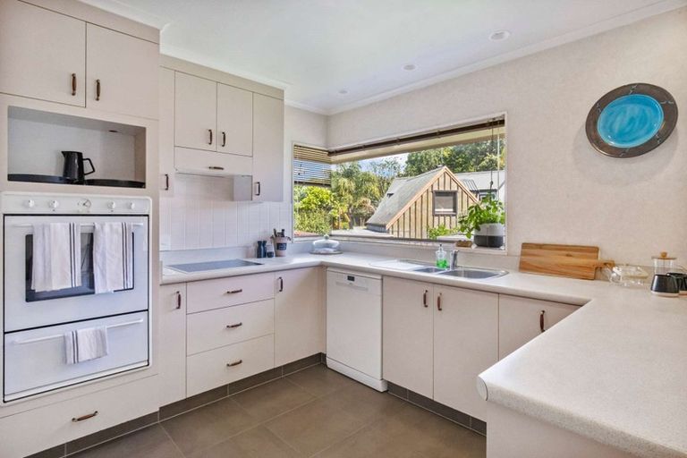 Photo of property in 5 Baden Street, Otumoetai, Tauranga, 3110