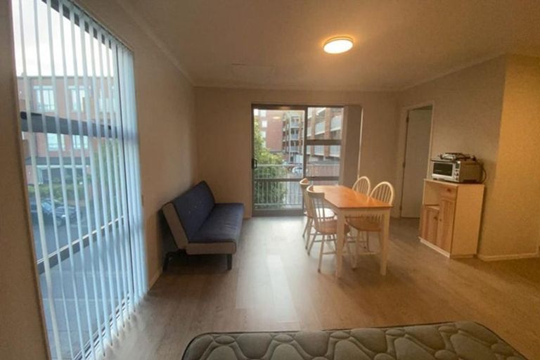 Photo of property in 154 Hobsonville Point Road, Hobsonville, Auckland, 0616