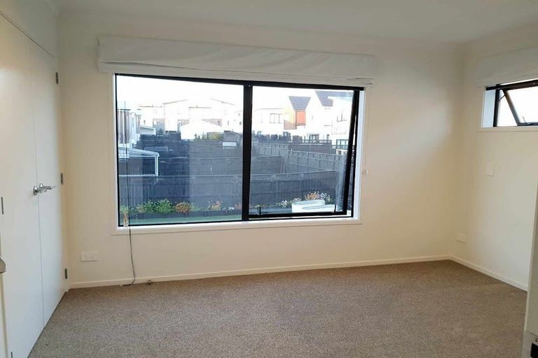 Photo of property in 5 Flounder Road, Hobsonville, Auckland, 0616