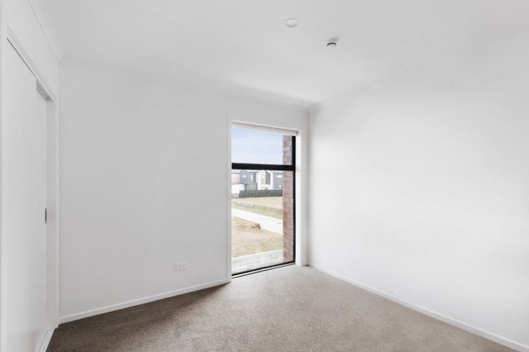 Photo of property in 20 Atutahi Lane, Papamoa, 3118