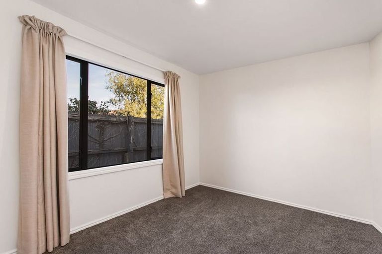 Photo of property in 273a Cranford Street, St Albans, Christchurch, 8052