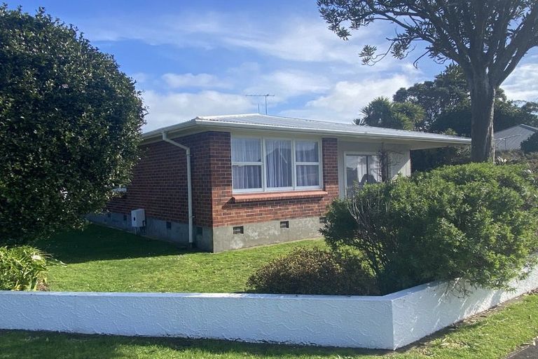 Photo of property in 36 Mount Edgcumbe Street, New Plymouth, 4310