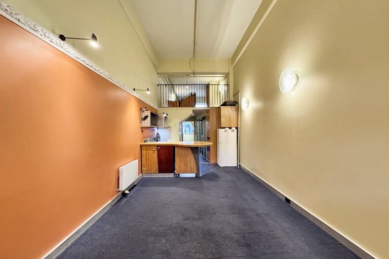 Photo of property in Qba Apartments, 1m/51 Webb Street, Mount Cook, Wellington, 6011