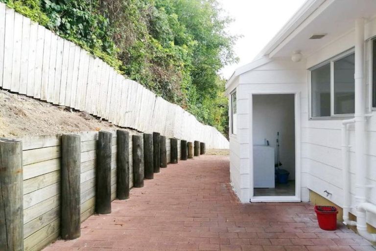 Photo of property in 1/54 Stapleford Crescent, Browns Bay, Auckland, 0630