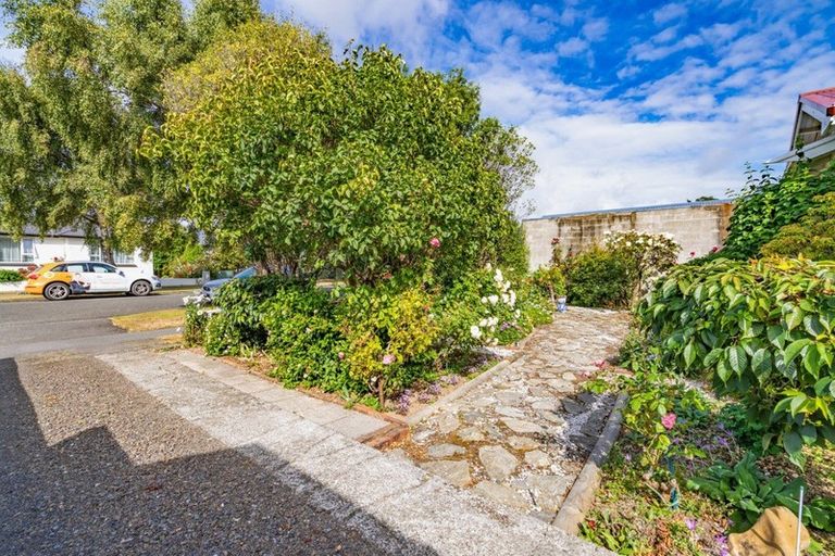 Photo of property in 90 Bourke Street, Windsor, Invercargill, 9810