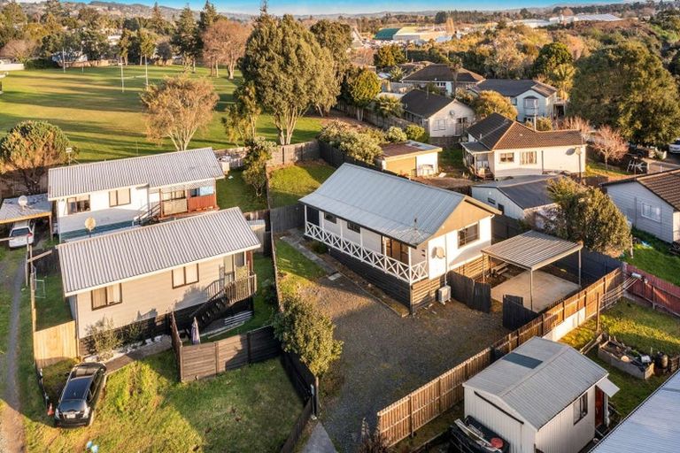 Photo of property in 4 Inca Place, Red Hill, Papakura, 2110