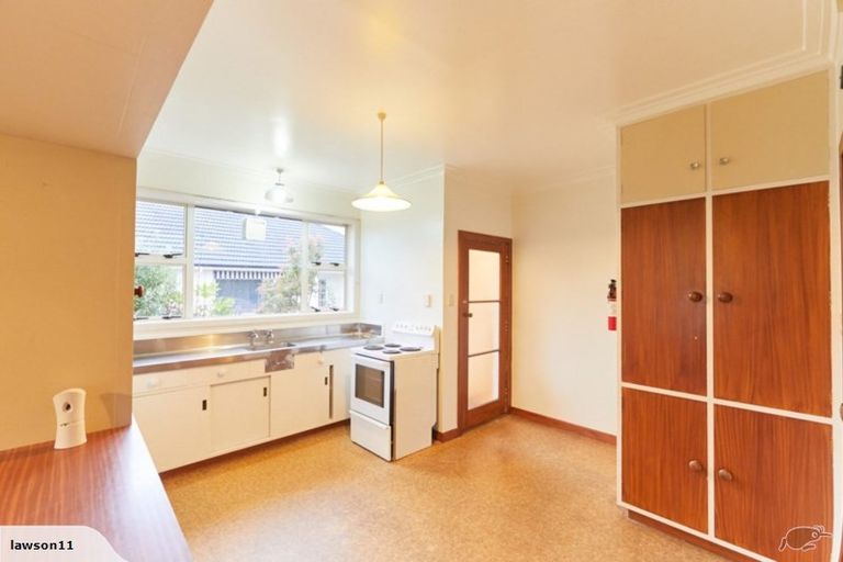 Photo of property in 122 Glandovey Road, Strowan, Christchurch, 8052