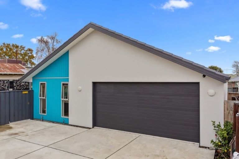 Photo of property in 24 Hills Road, Edgeware, Christchurch, 8013