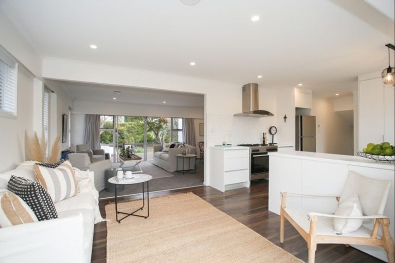 Photo of property in 20 Saint Hill Lane, Havelock North, 4130