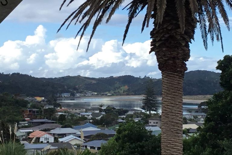 Photo of property in 21 Kakariki Road, Ngunguru, Whangarei, 0173